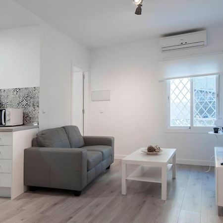 Moderno Apartamento En Plaza Merced مالقة المظهر الخارجي الصورة